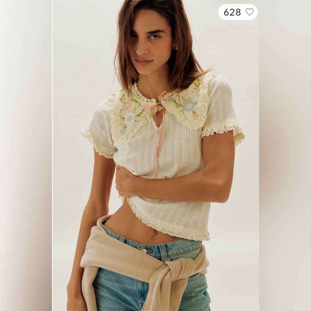 Free People Cream top with hankie with Floral Embroidery sz S - Picture 2 of 9